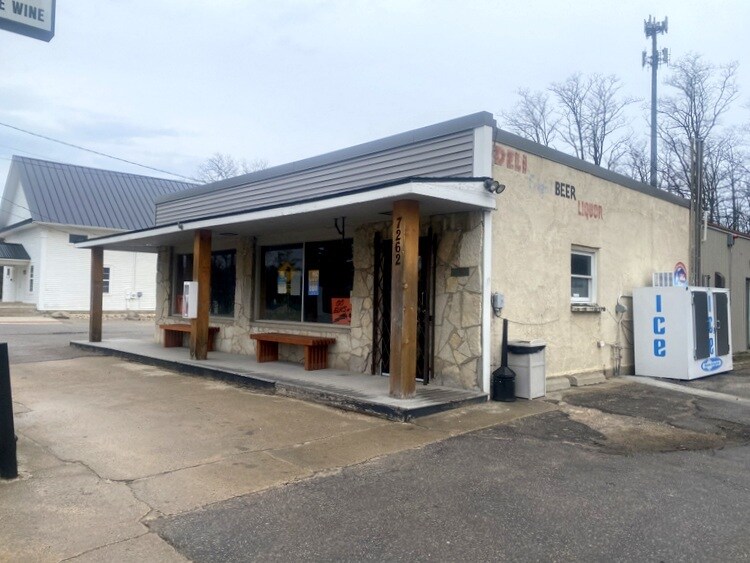 More Photos Of 7262 Cairn Hwy, Kewadin Service Station For Sale