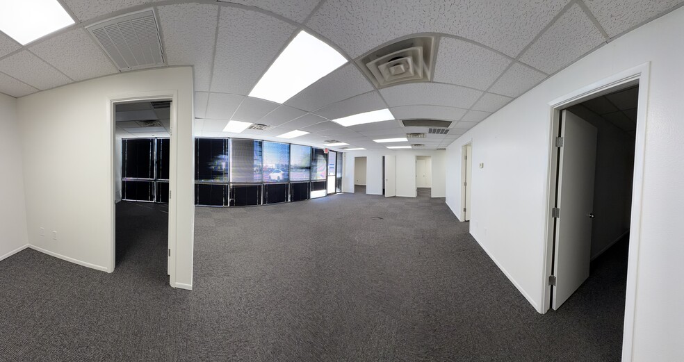 More Photos Of 3439 S 40th St, Phoenix Industrial For Lease