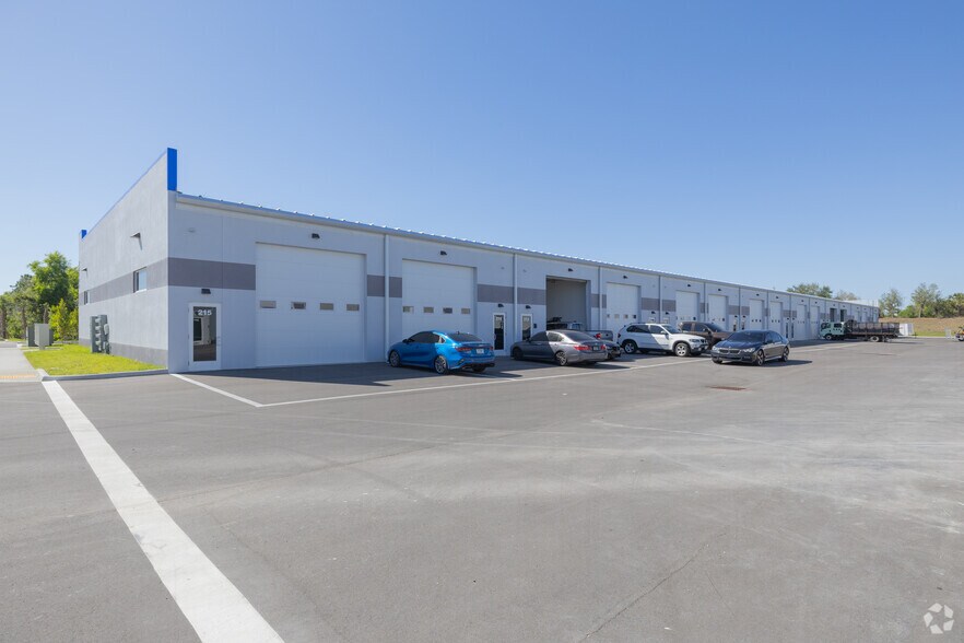 Primary Photo Of 16103 Lee Rd, Fort Myers Light Manufacturing For Lease