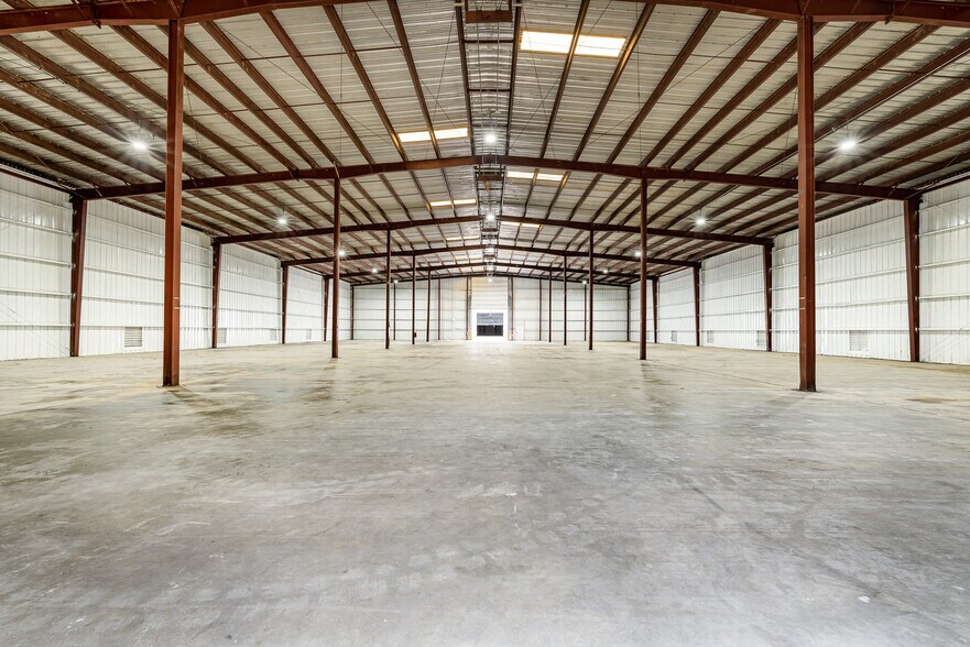 More Photos Of 1001 Bridge St, Fuquay Varina Unknown For Lease