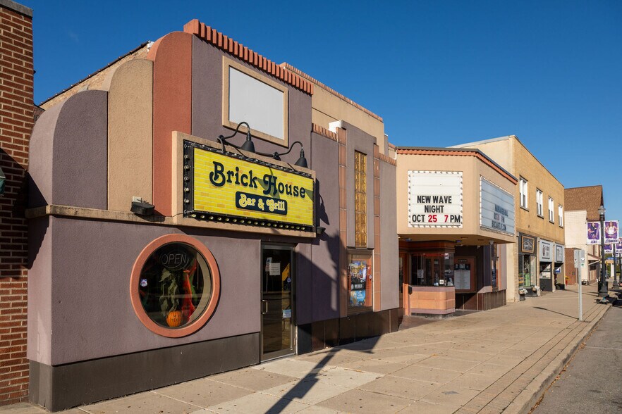 More Photos Of 230 Main St, Hobart Movie Radio TVStudio For Sale