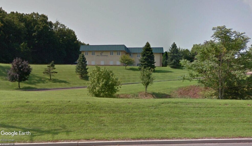 More Photos Of 130 Futura Dr, Pottstown Light Manufacturing For Lease