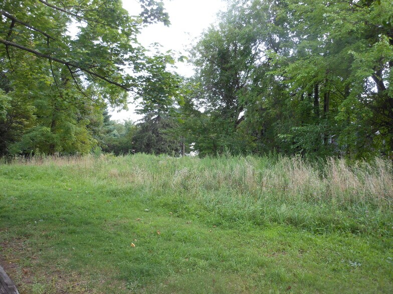 More Photos Of 90 Steamboat Rd, Great Neck Land For Sale