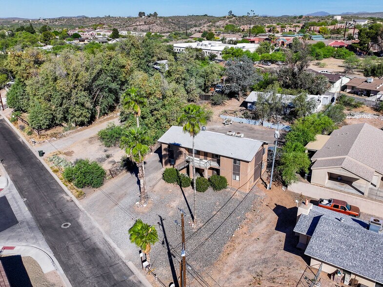 More Photos Of 450 Palm Dr, Wickenburg Apartments For Sale