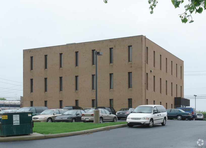 Primary Photo Of 940 E Park Dr, Harrisburg Office For Lease