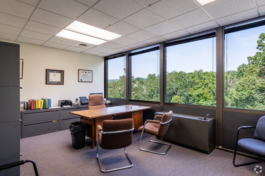 More Photos Of 80 Main St, West Orange Office For Lease