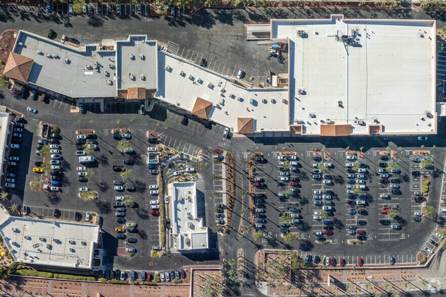 More Photos Of 55 S Valle Verde Dr, Henderson Storefront For Lease