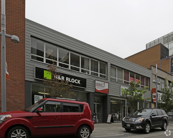 Primary Photo Of 259 King St W, Kitchener Storefront Retail Office For Lease