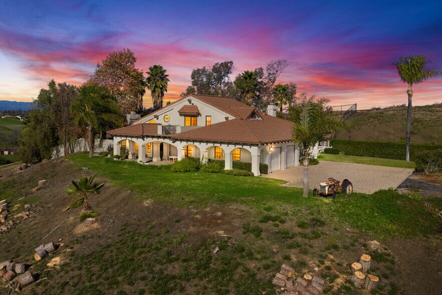 More Photos Of 41309 Avenida Biona, Temecula Winery Vineyard For Sale