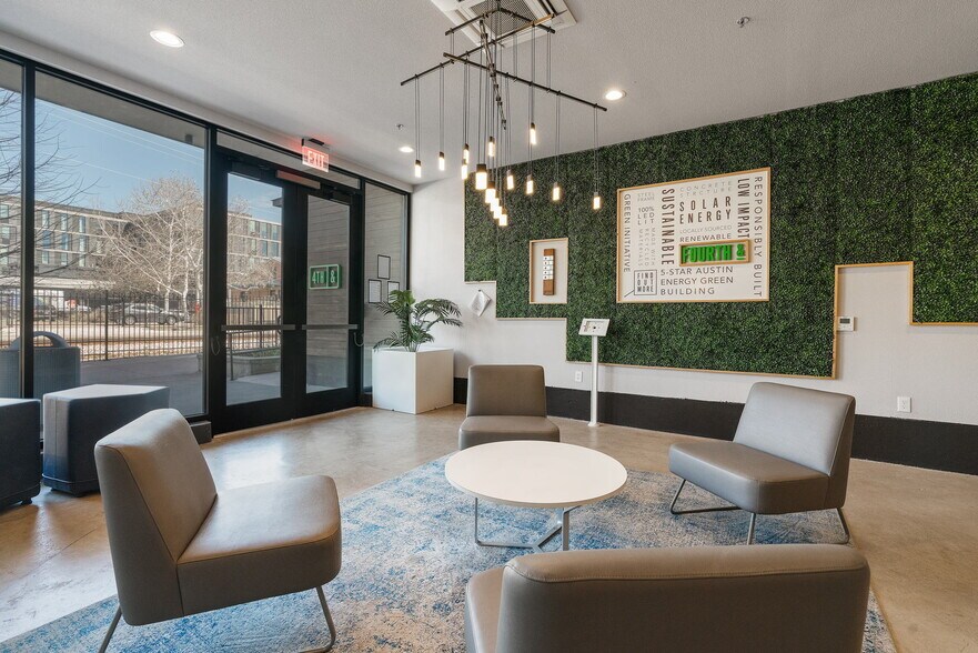 More Photos Of 1800 E 4th St, Austin Office Residential For Lease