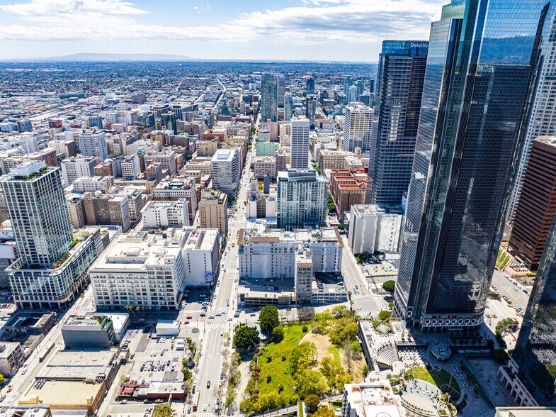 More Photos Of 417 S Hill St, Los Angeles Office For Sale