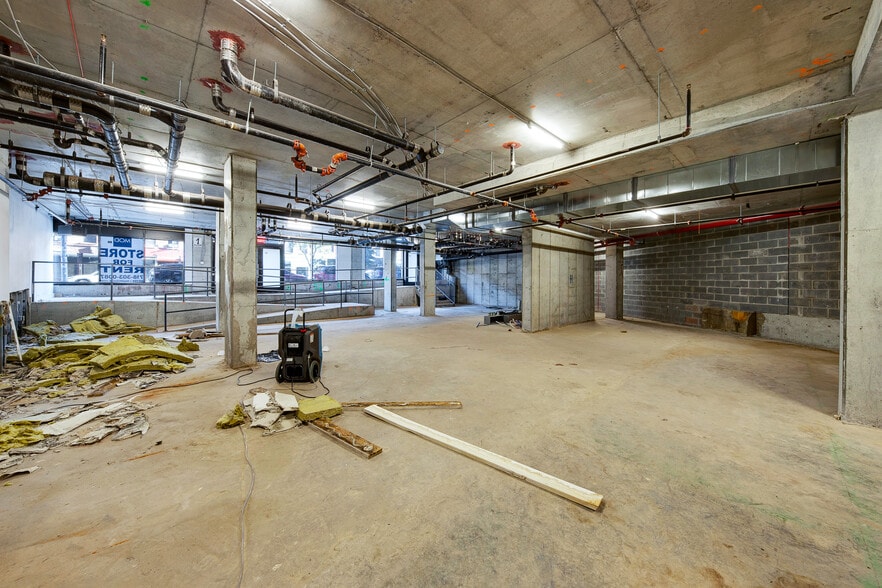 More Photos Of 40 Bruckner Blvd, Bronx Apartments For Lease