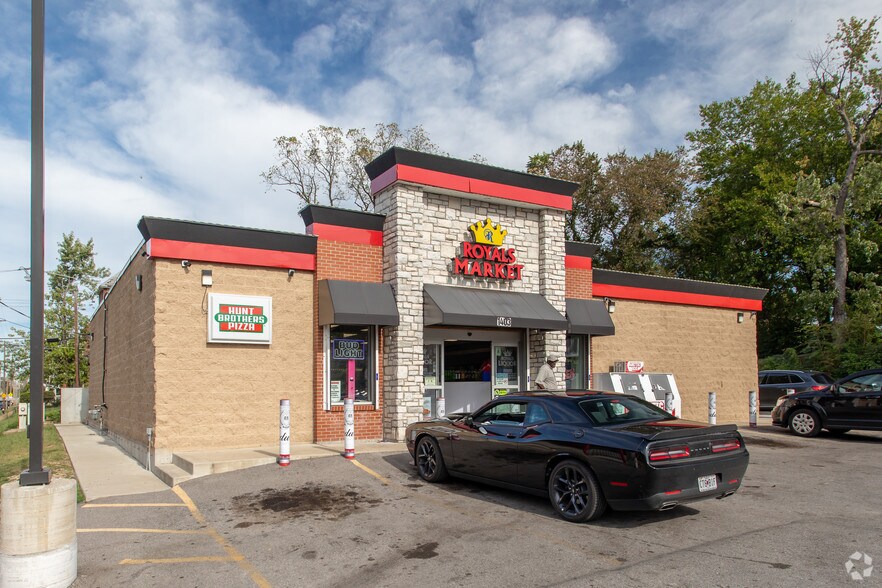 Primary Photo Of , Saint Louis General Retail For Sale