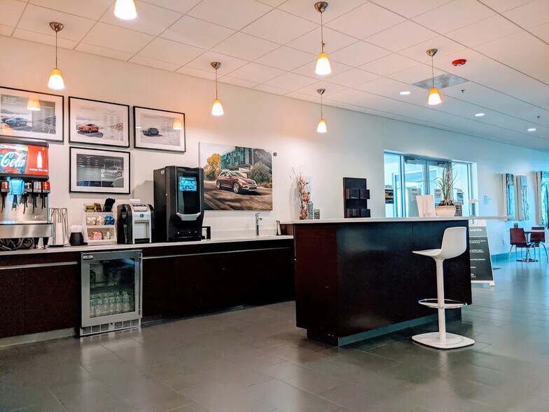 More Photos Of 995 Rinehart Rd, Sanford Specialty For Sale