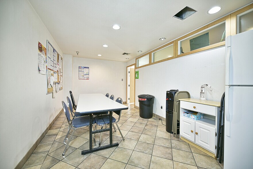 More Photos Of 1744 Forrest Way, Carson City Manufacturing For Sale