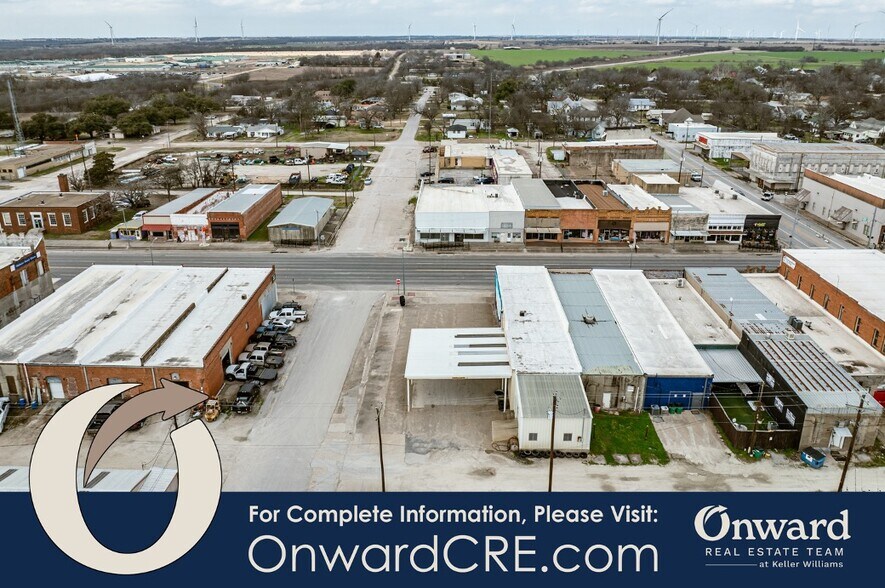 More Photos Of 404 E Texas Ave, Mart Flex For Sale