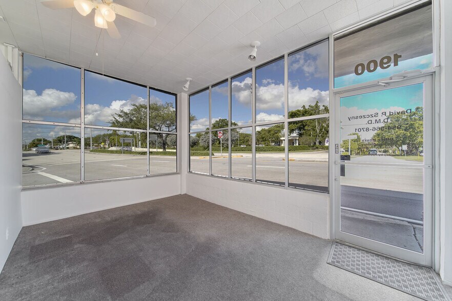 More Photos Of 1902 E Oakland Park Blvd, Fort Lauderdale Unknown For Lease