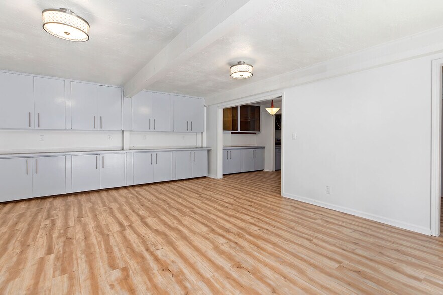 More Photos Of 2749 S Sepulveda Blvd, Los Angeles Multifamily For Sale
