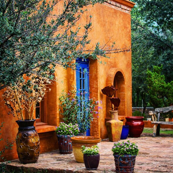 More Photos Of 1170 Rancho Robles Rd, Oracle Hotel For Sale