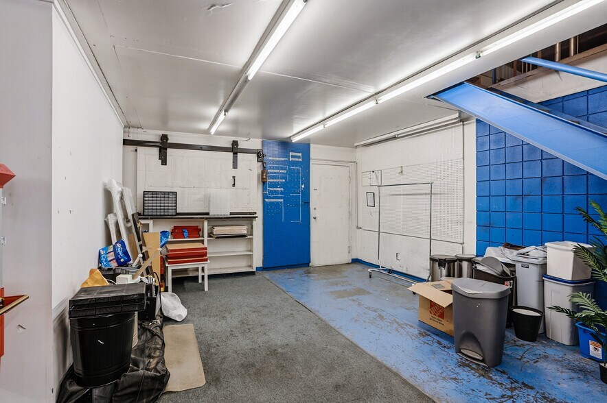 More Photos Of 3630 E Florida Ave, Hemet Auto Dealership For Sale