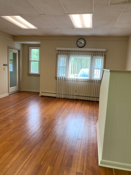 More Photos Of 499 Route 299, Highland Office For Lease