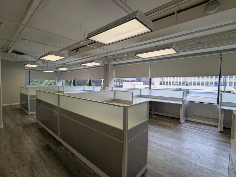 More Photos Of 707 Richards St, Honolulu Office For Lease