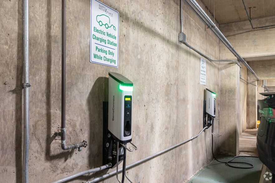 More Photos Of 8609 Westwood Center Dr, Vienna Coworking Space