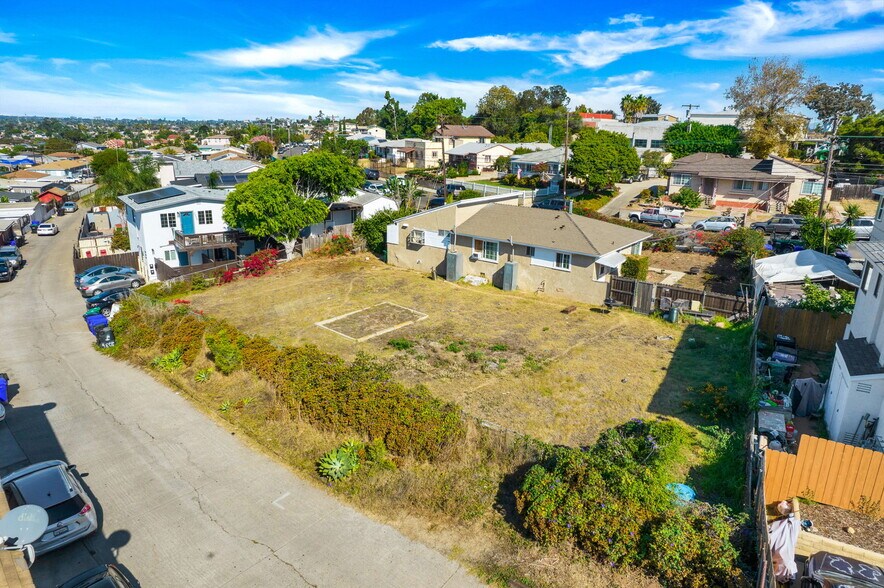 More Photos Of 2224 W Jewett St, San Diego Land For Sale