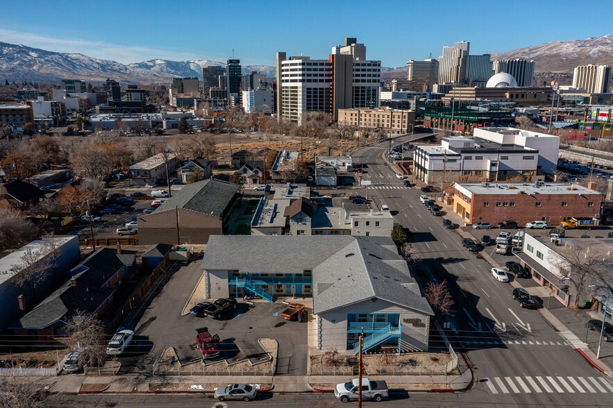 More Photos Of 49 Park St, Reno Apartments For Sale