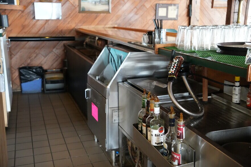 More Photos Of 7707 Dyke Rd, Fair Haven Sports And Entertainment For Sale