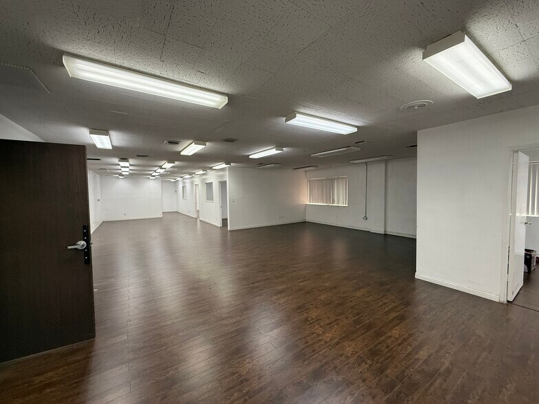 More Photos Of 3400 W 6th St, Los Angeles Office For Lease