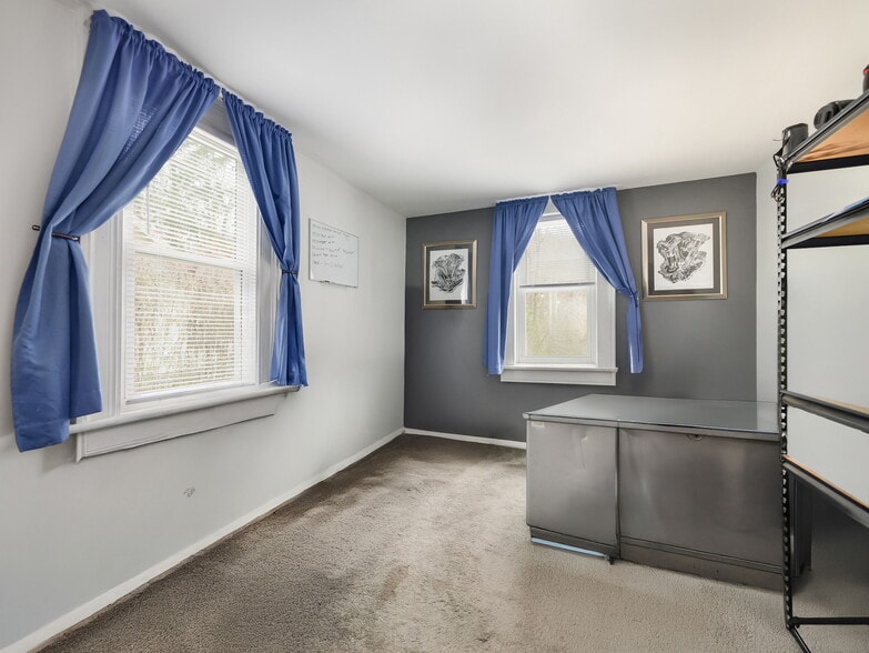 More Photos Of 553 County Road 94, Hankins Restaurant For Sale