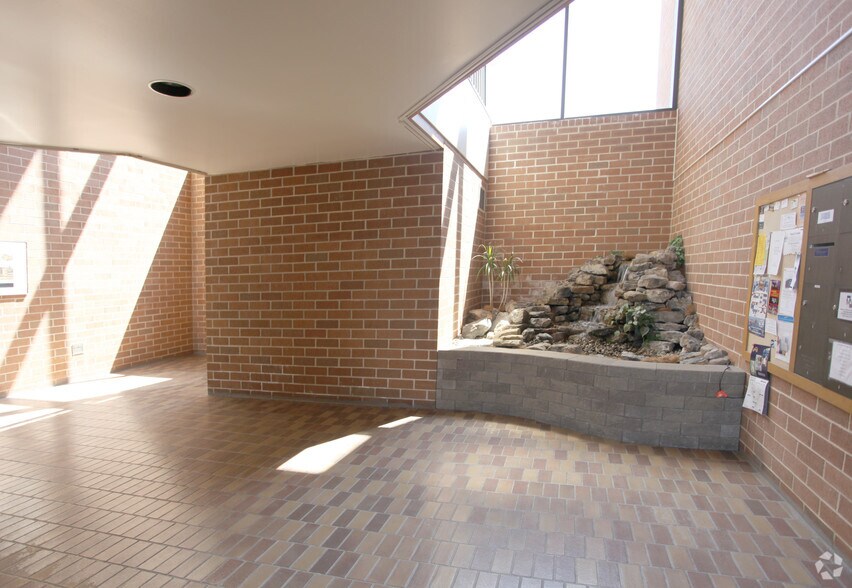 More Photos Of 270 Walker Dr, State College Loft Creative Space For Lease