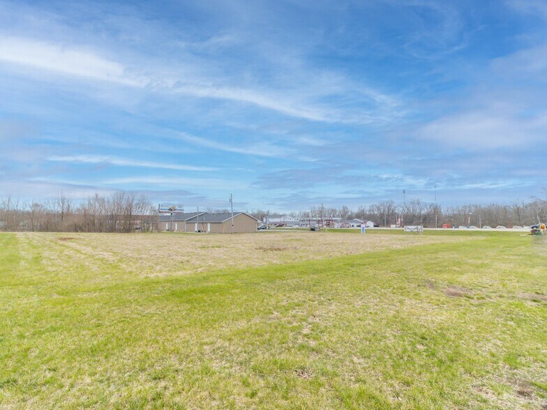 More Photos Of 5 N MEMORIAL Dr, New Castle Land For Sale