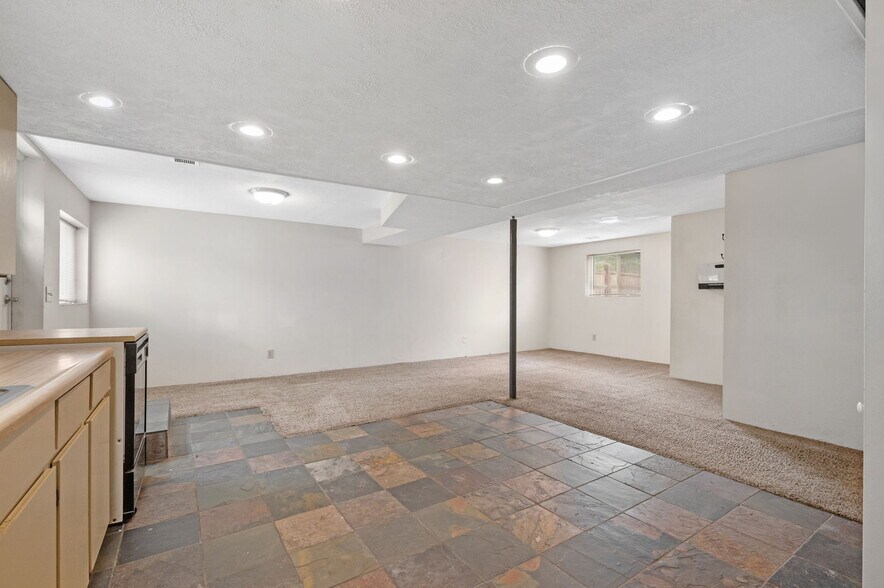 More Photos Of 1776 Jay St, Lakewood Apartments For Sale