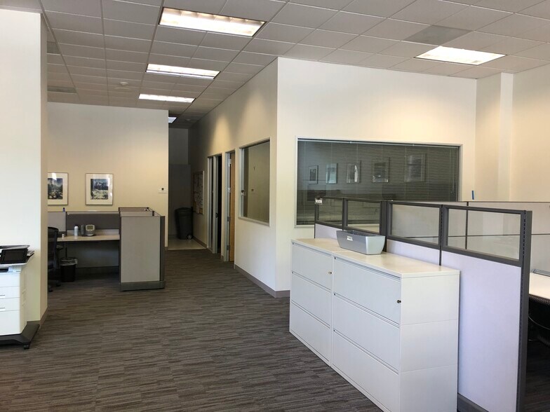 More Photos Of 150 E Colorado Blvd, Pasadena Office For Lease