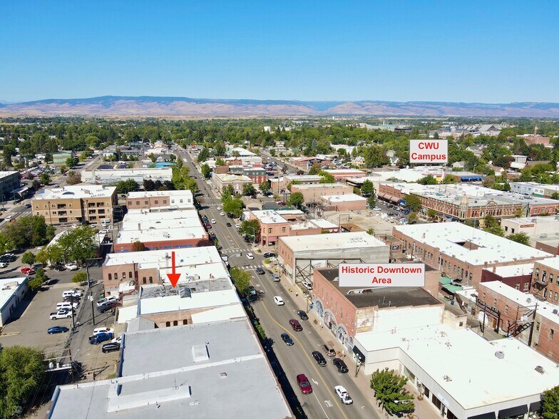 More Photos Of 313 N Main St, Ellensburg General Retail For Sale