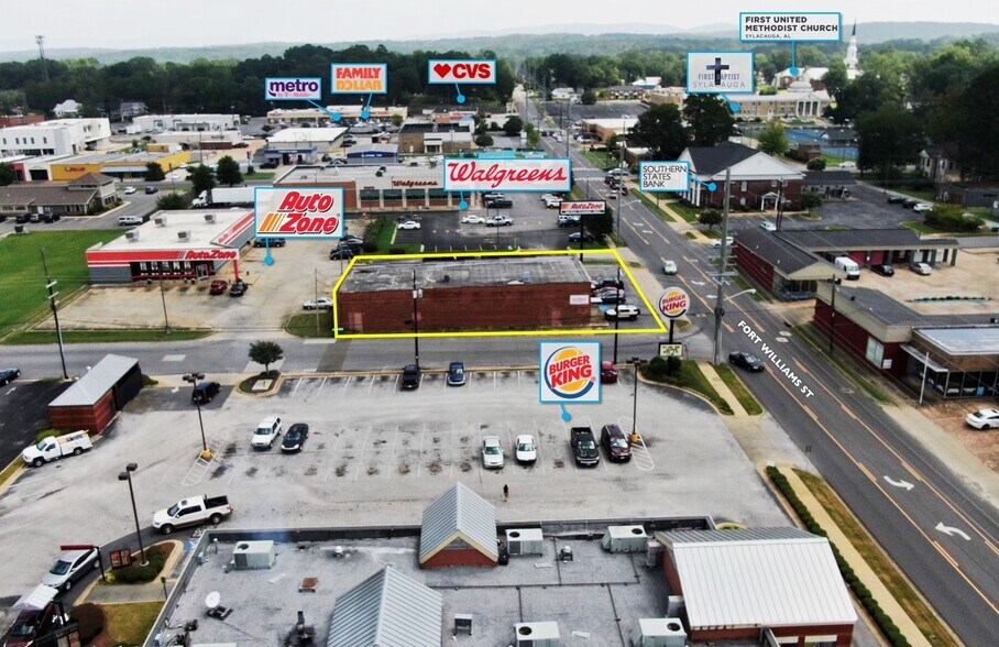 More Photos Of 112-114 Fort Williams St, Sylacauga Storefront Retail Office For Lease