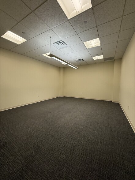 More Photos Of 401 Dekalb St, Norristown Office For Lease