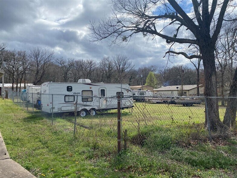 More Photos Of 68315 S 320 Rd, Wagoner Convenience Store For Sale