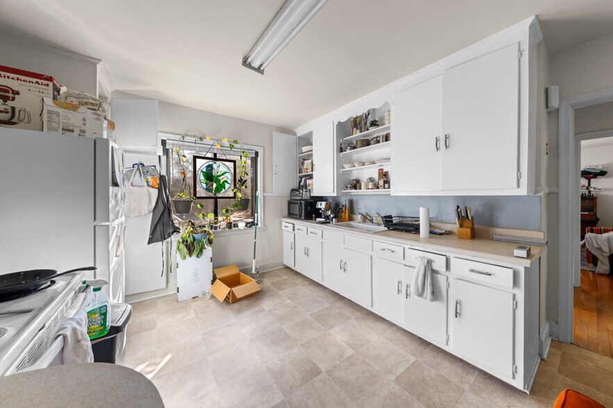 More Photos Of 107 Hilton Ave, Durham Apartments For Sale