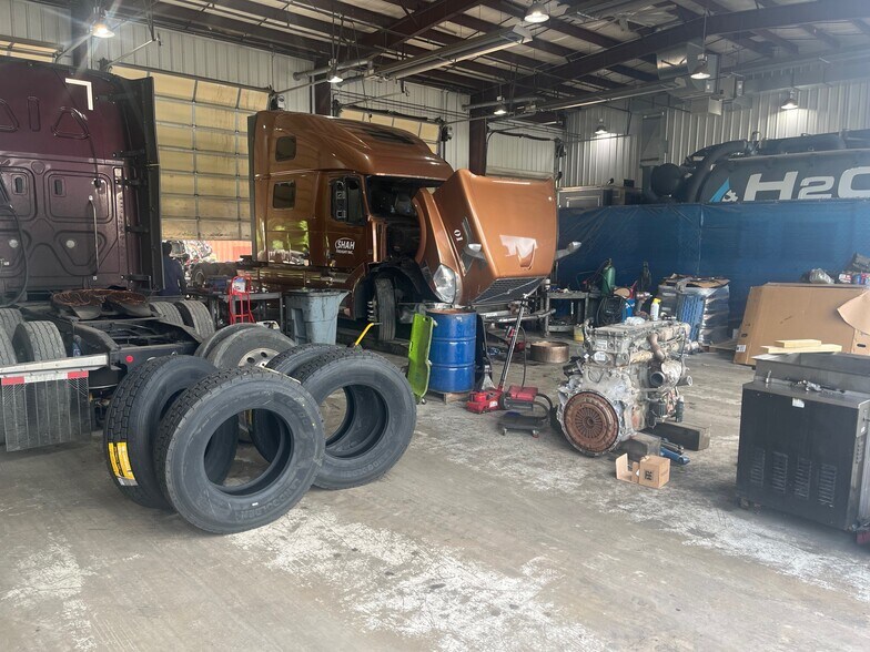 More Photos Of 13155 Nokesville Rd, Nokesville Industrial For Lease