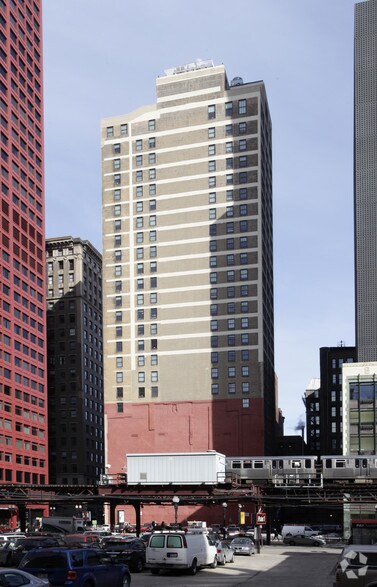 More Photos Of 59 E Van Buren St, Chicago Apartments For Lease