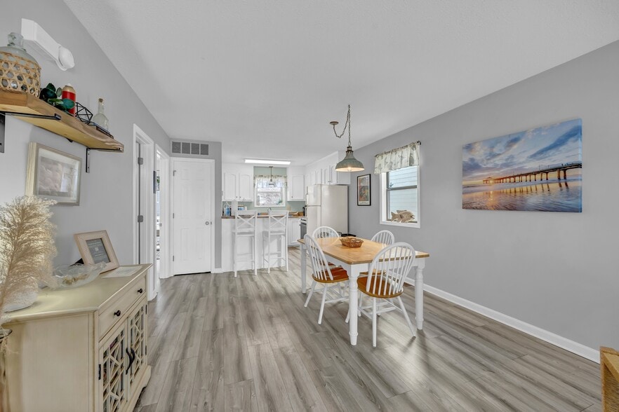 More Photos Of 1503 Carolina Beach AVE N, Carolina Beach Apartments For Sale