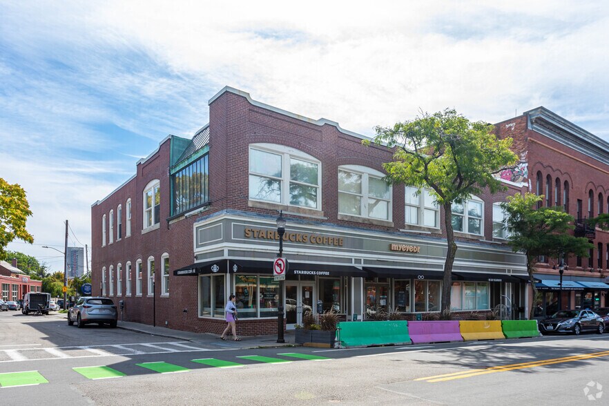 More Photos Of 7-15 Harvard St, Brookline Storefront Retail Office For Lease