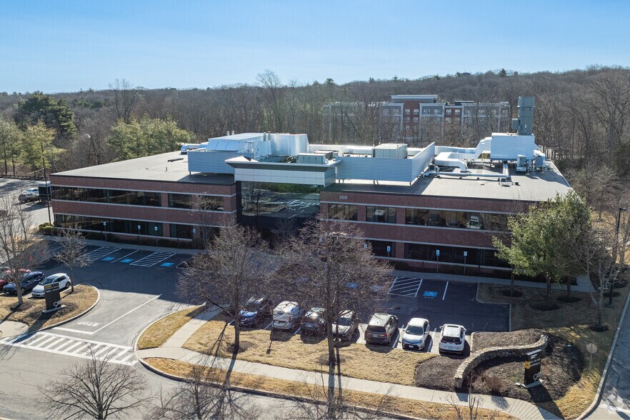 More Photos Of 200 Staples Dr, Framingham Office For Lease