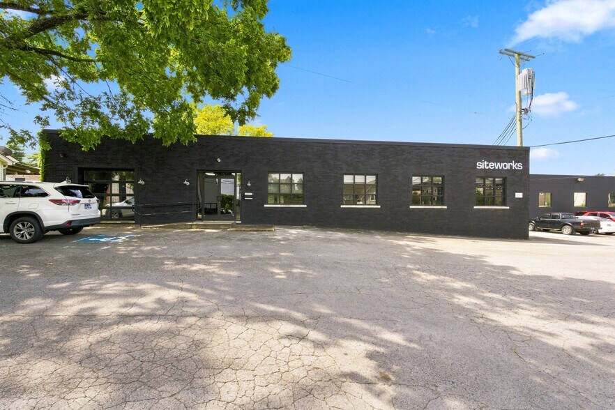 More Photos Of 6115 Robertson Ave, Nashville Warehouse For Lease