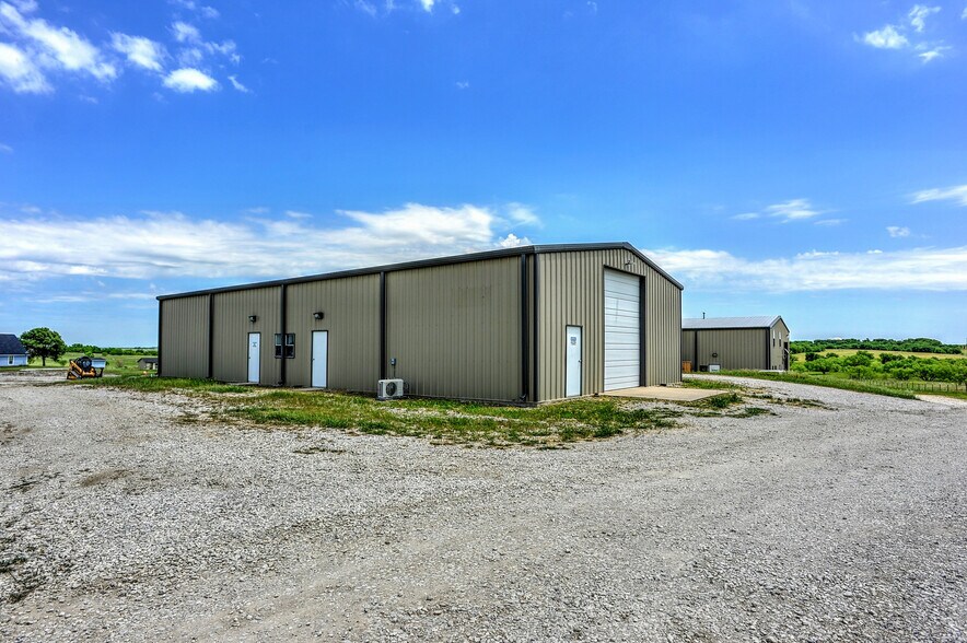 More Photos Of 6126 Private Road 902, Celina Warehouse For Sale