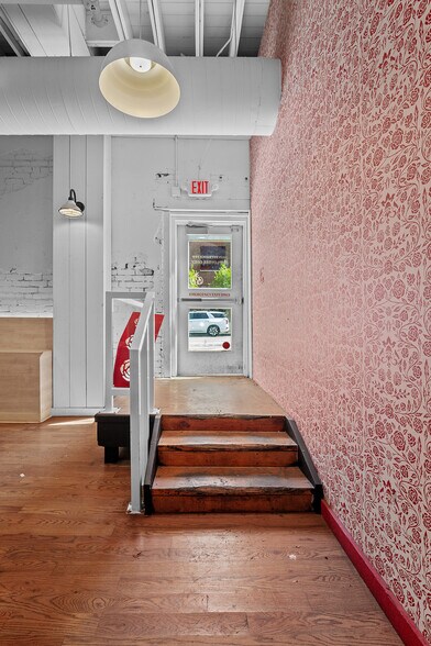 More Photos Of 332 E 1st St, Tulsa Restaurant For Lease