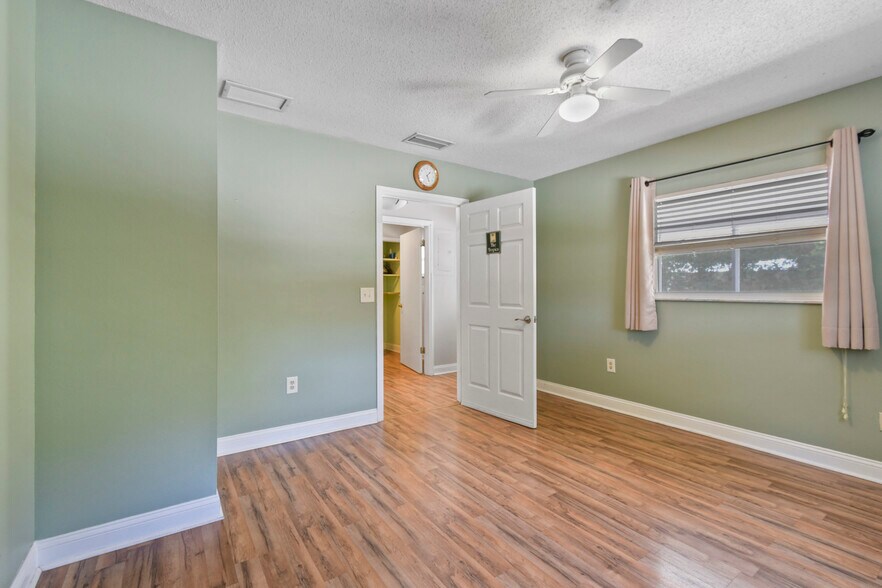 More Photos Of 2706 Old Moultrie Rd, Saint Augustine Medical For Sale